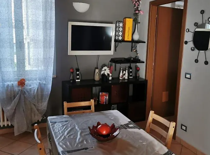 In The Center With Self Check-in Apartment Parma