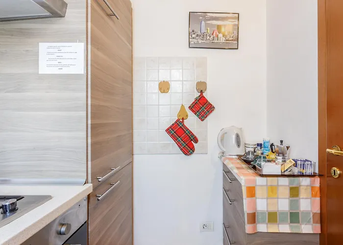 In The Center With Self Check-in