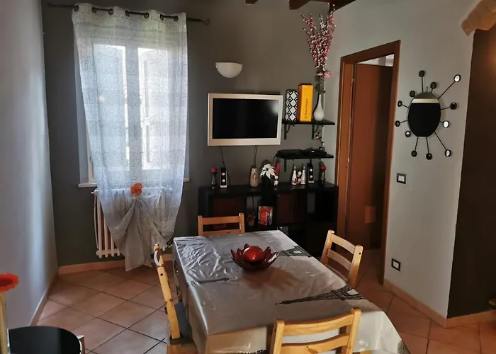 In The Center With Self Check-in Appartement Parma