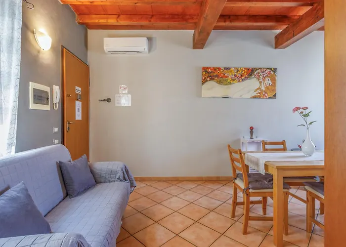 In The Center With Self Check-in Διαμέρισμα